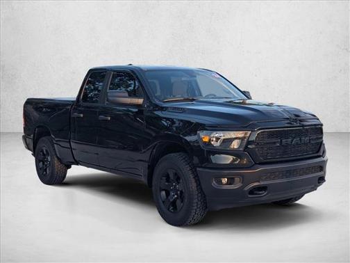 Diamond Black Crystal Pearlcoat 2024 RAM 1500 Tradesman