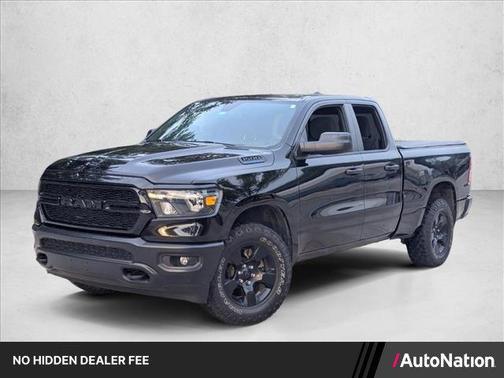 Diamond Black Crystal Pearlcoat 2024 RAM 1500 Tradesman