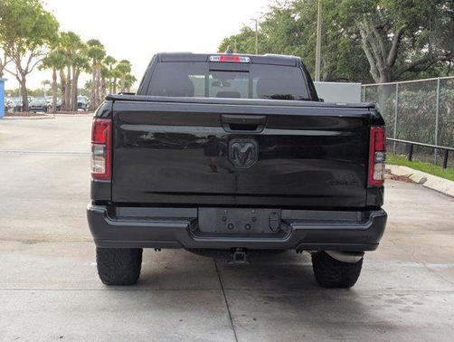 Diamond Black Crystal Pearlcoat 2024 RAM 1500 Tradesman