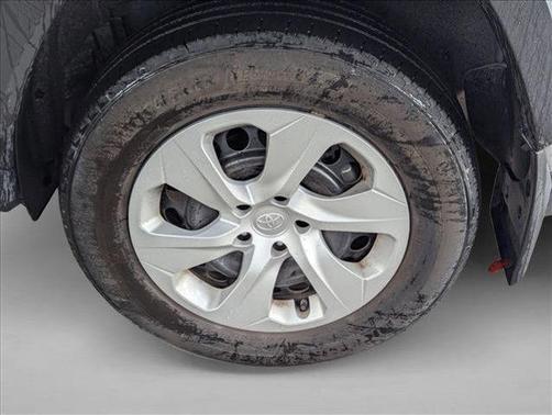 Silver Sky Metallic 2024 Toyota RAV4 LE