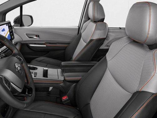 Ice Cap 2026 Toyota Sienna XSE 7 Passenger