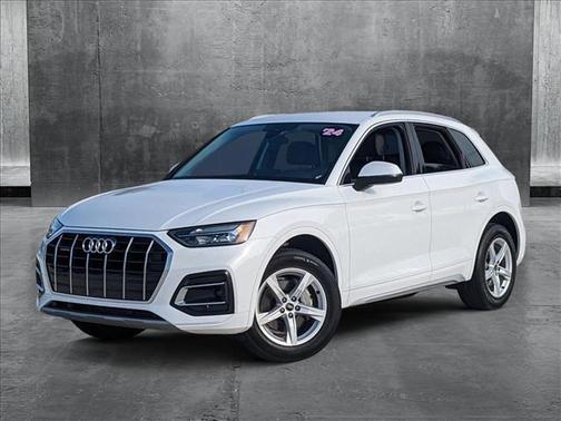 2024 Audi Q5 40 Premium