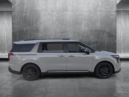 2025 Kia Carnival SX Prestige