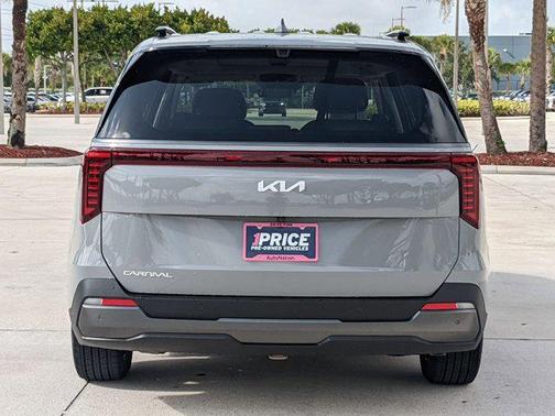 2025 Kia Carnival SX Prestige