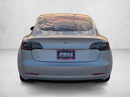 Silver 2018 Tesla Model 3 Long Range