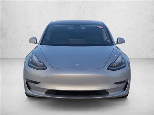 Silver 2018 Tesla Model 3 Long Range