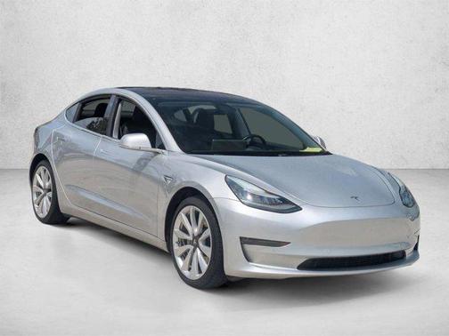 Silver 2018 Tesla Model 3 Long Range