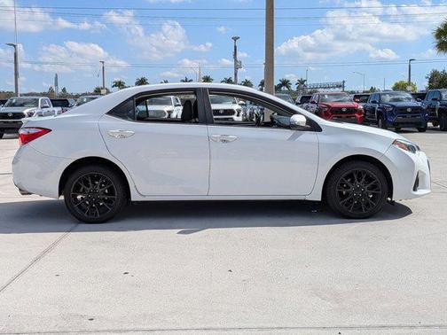2016 Toyota Corolla S w/Special Edition Pkg