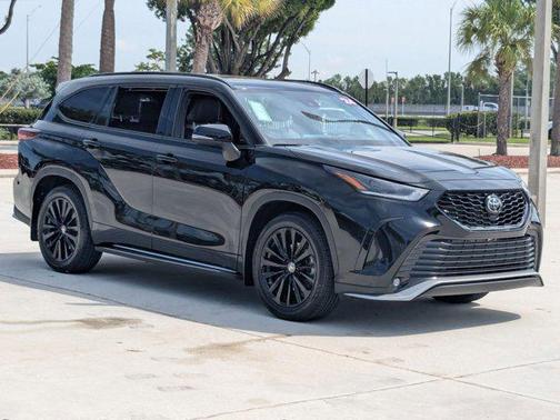 2024 Toyota Highlander XSE