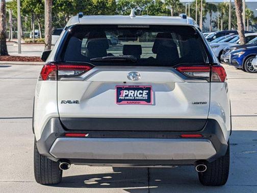 2020 Toyota RAV4 Limited