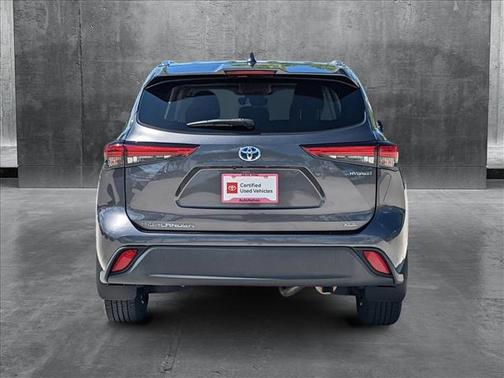 2021 Toyota Highlander Hybrid XLE