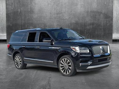 2018 Lincoln Navigator L Select