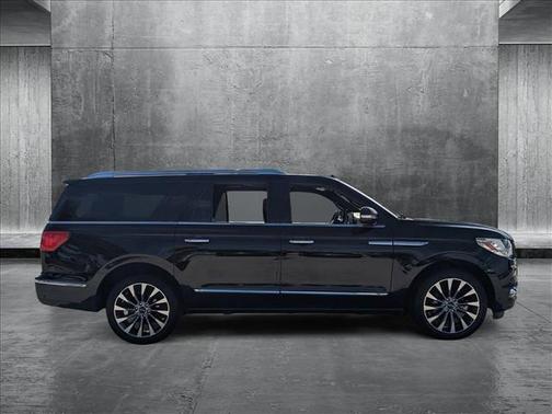2018 Lincoln Navigator L Select