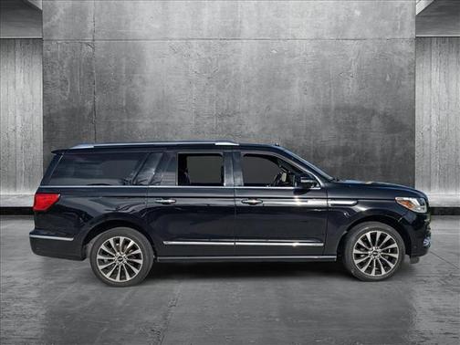 2018 Lincoln Navigator L Select