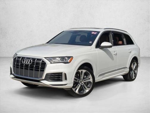 2022 Audi Q7 55 Premium Plus