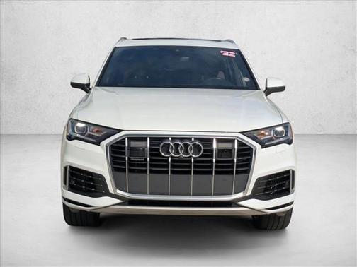 2022 Audi Q7 55 Premium Plus