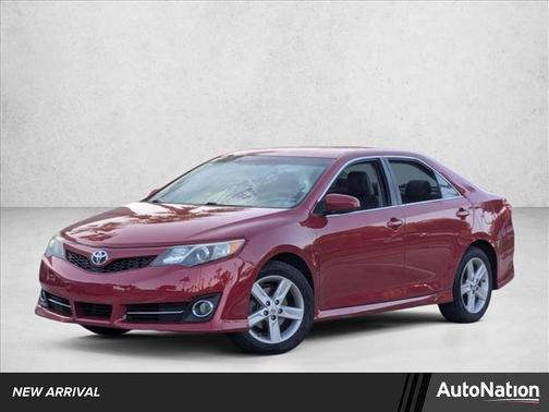 2014 Toyota Camry SE