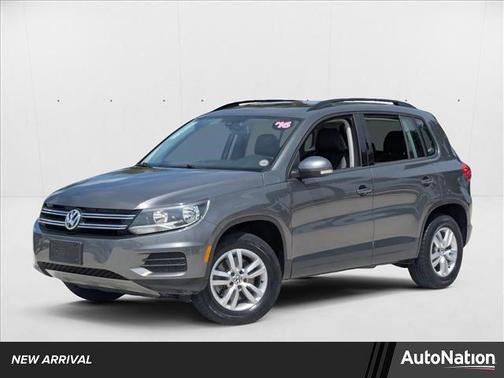 2016 Volkswagen Tiguan S