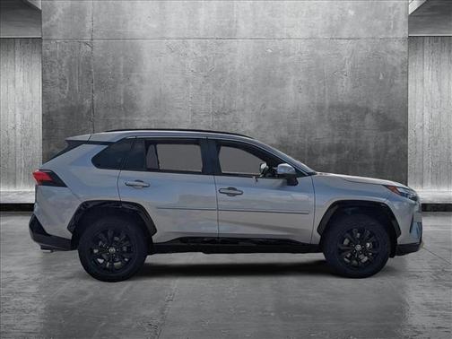 2023 Toyota RAV4 Hybrid SE