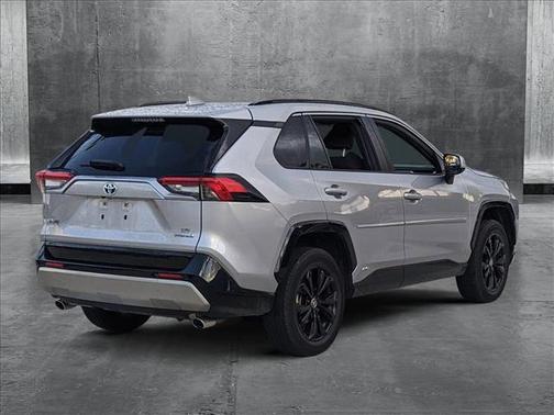 2023 Toyota RAV4 Hybrid SE
