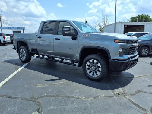 2025 Chevrolet Silverado 2500 Custom