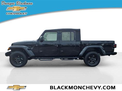2022 Jeep Gladiator Sport