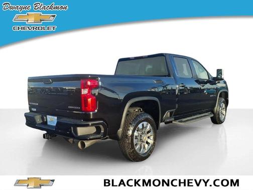 Black 2026 Chevrolet Silverado 2500 Custom