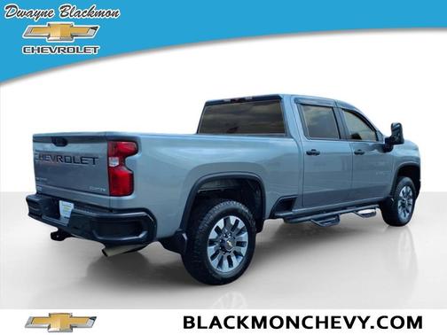 2024 Chevrolet Silverado 2500 Custom
