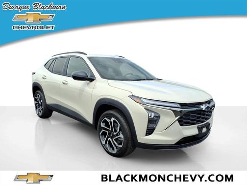 White Sand 2026 Chevrolet Trax 2RS