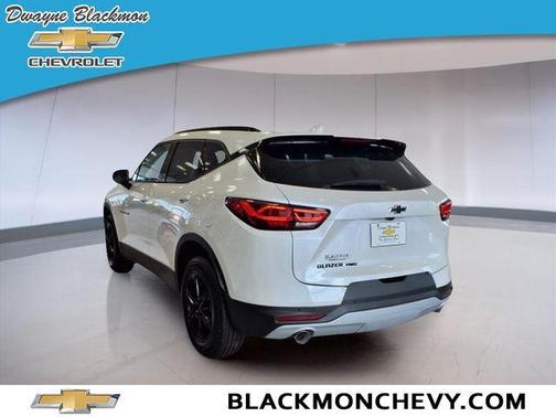 2025 Chevrolet Blazer LT