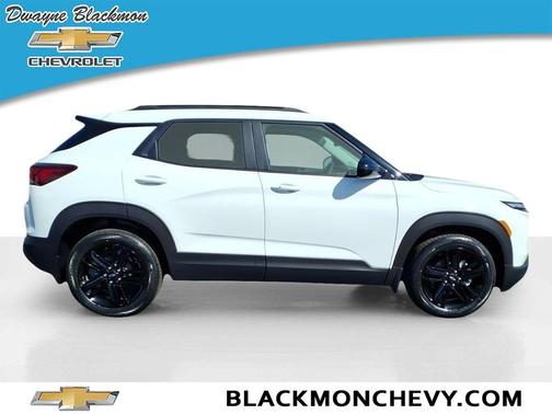 Summit White 2026 Chevrolet Trailblazer LT