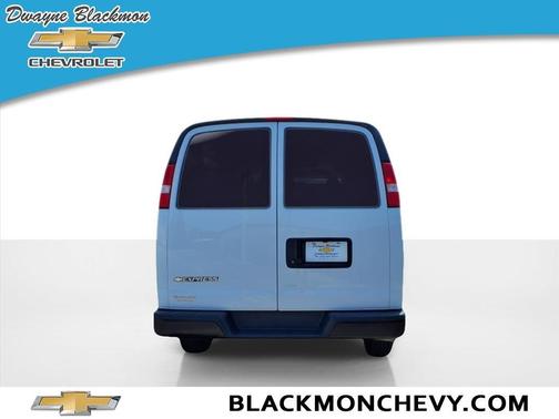 2023 Chevrolet Express 3500 LS