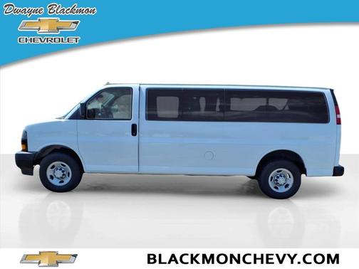 2023 Chevrolet Express 3500 LS