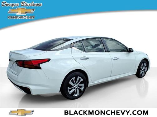 2022 Nissan Altima 2.5 S