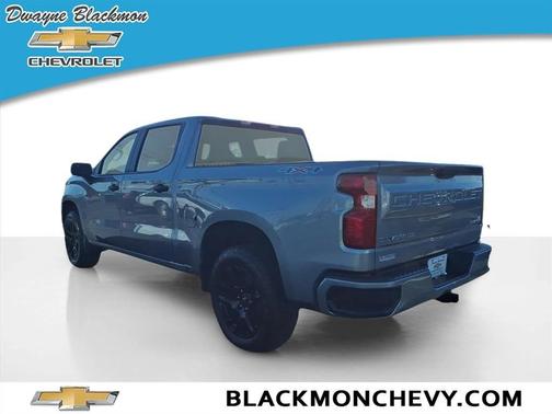 Sterling Gray Metallic 2026 Chevrolet Silverado 1500 Custom
