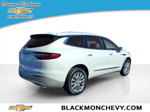 2020 Buick Enclave Essence