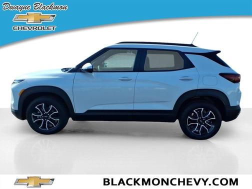 Iridescent Pearl Tricoat 2026 Chevrolet Trailblazer ACTIV
