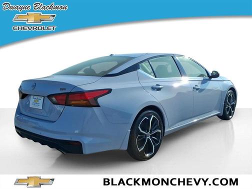 Gray Sky Pearl 2024 Nissan Altima 2.5 SR