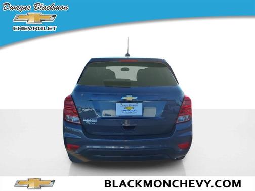 Shadow Gray Metallic 2022 Chevrolet Trax LS