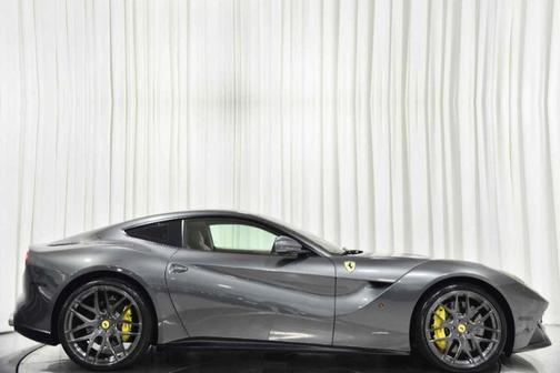 2015 Ferrari F12berlinetta Base