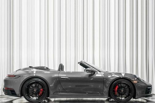 2023 Porsche 911 Carrera GTS