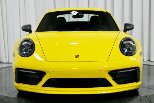 2023 Porsche 911 Carrera