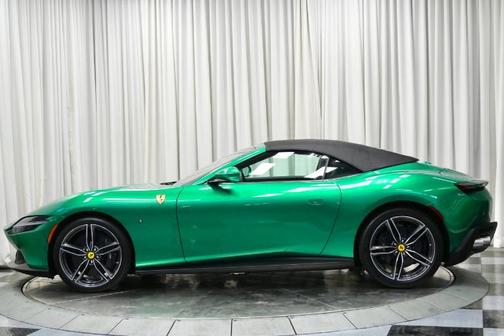 2024 Ferrari Roma Spider Base