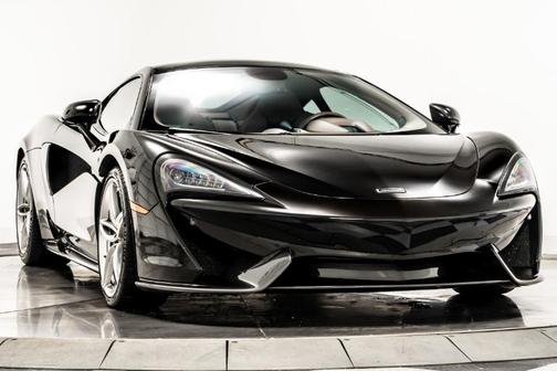 2017 McLaren 570GT Base
