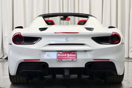 2019 Ferrari 488 Spider Base