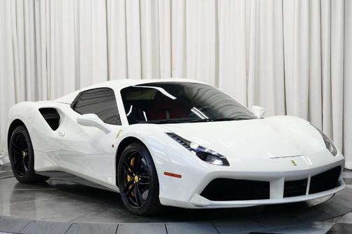 2019 Ferrari 488 Spider Base