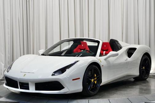 2019 Ferrari 488 Spider Base