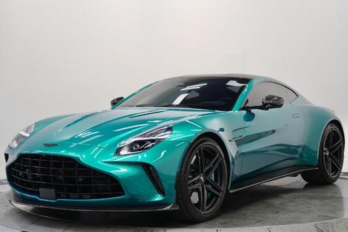 2025 Aston Martin Vantage Base
