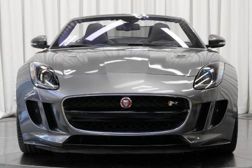 2017 Jaguar F-TYPE R
