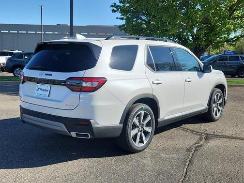 2025 Honda Pilot Elite